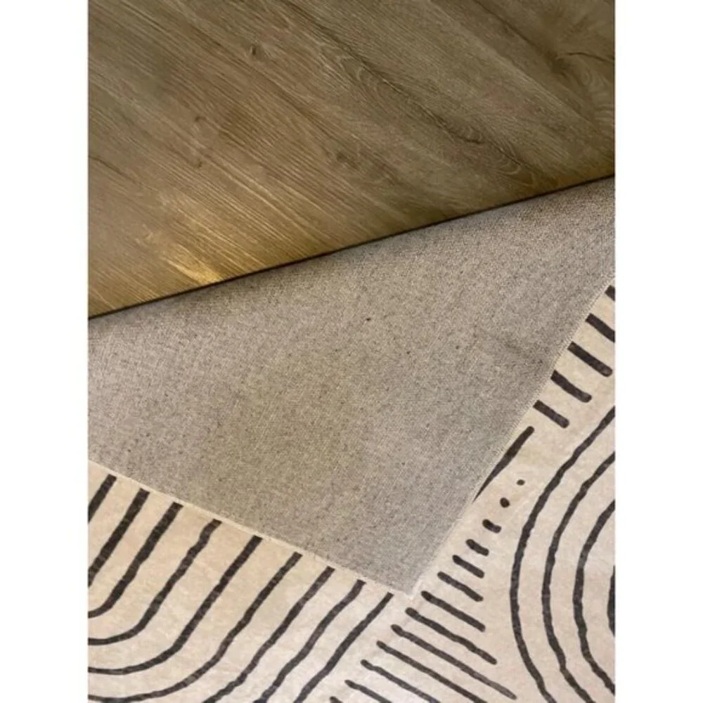 New 5x7 Black & White Abstract Rug, Washable Non-Slip Modern Carpet for Home